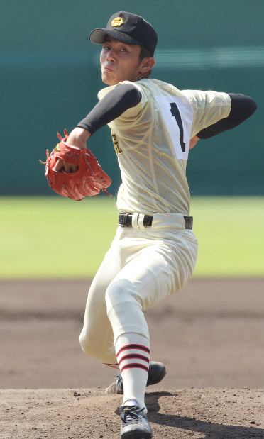 夏の高校野球：猛打で作新学院が54年ぶり決勝 明徳降す | 毎日新聞