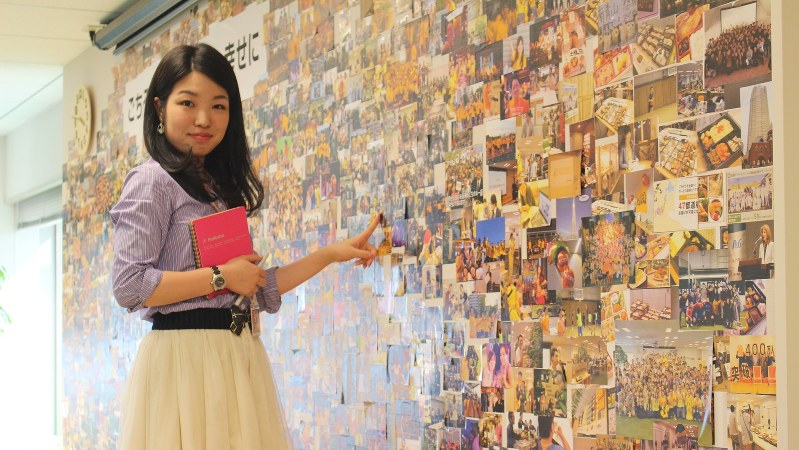 伊藤あゆみさん=現在の勤務先で