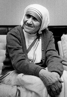 マザー・テレサ 訪日時の様子 [写真特集1/3] | 毎日新聞