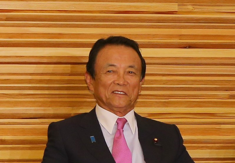 こち亀 終了 とても残念 漫画通の麻生財務相 毎日新聞