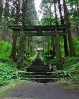 ＳＮＡＰＬＡＣＥに掲載された「上色見熊野座神社」の写真＝ＳＮＡＰＬＡＣＥ提供