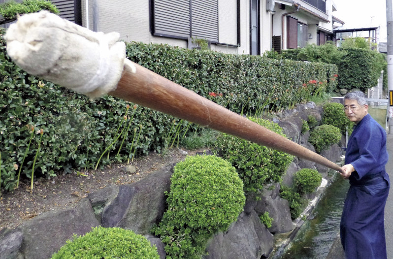 古武道：槍の用材・樫を育てる植樹事業に乗り出す 奈良 | 毎日新聞