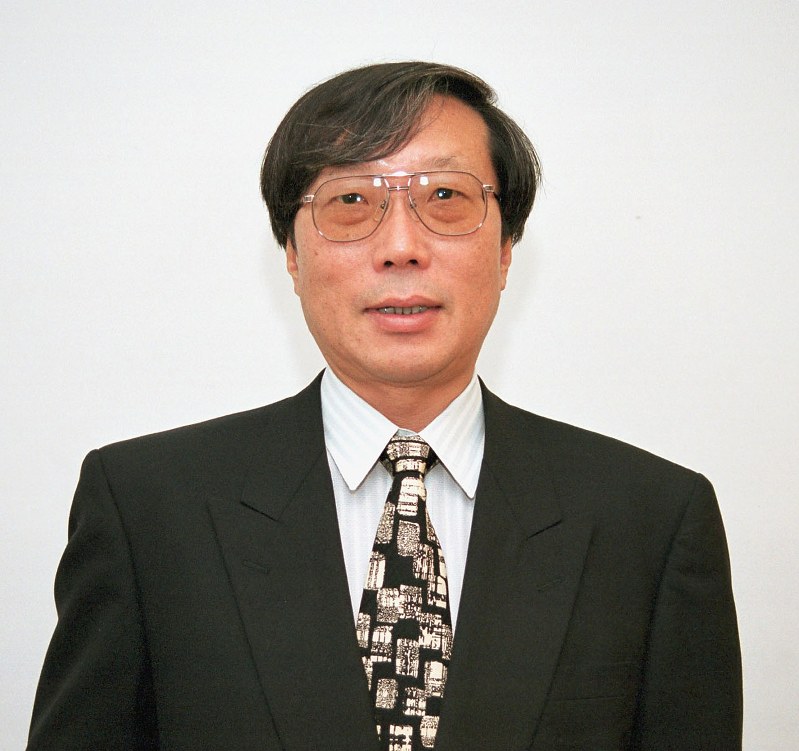 新実徳英さん