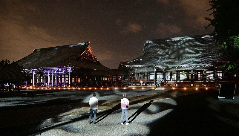西本願寺： お西さんが極楽浄土に [写真特集1/5] | 毎日新聞