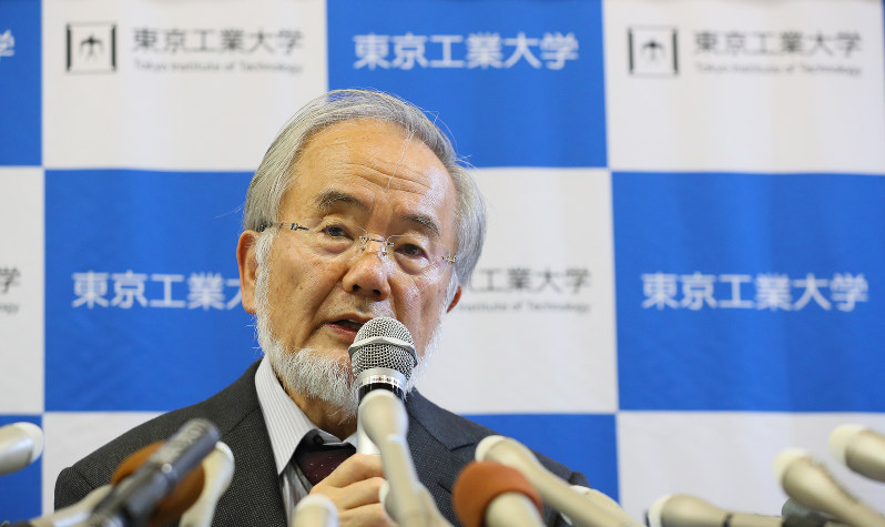 ノーベル医学生理学賞の受賞が決まり、記者会見する大隅良典東京工業大栄誉教授=東京都目黒区で2016年10月3日午後8時11分、長谷川直亮撮影