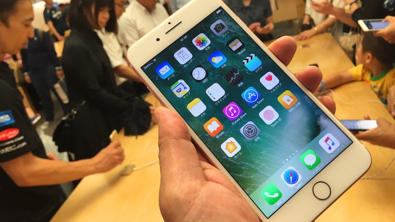 発売されたばかりのiPhone7