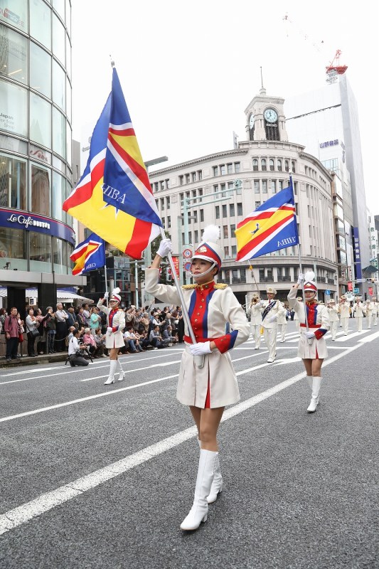 お巡りさんコンサート 銀座で開幕 ４カ国音楽隊パレード 写真特集27 31 毎日新聞