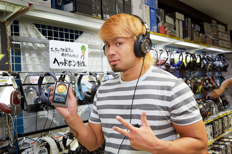 ヘッドホン Yoshi AV：選んだのは27万円の高級品…ではなくド定番の国内ブランド