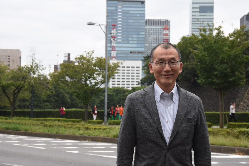 事務局を担当する馬場誠さん=千代田区で