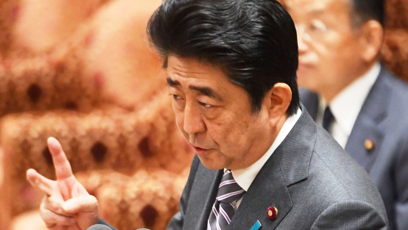 安倍晋三首相=2016年10月18日、川田雅浩撮影