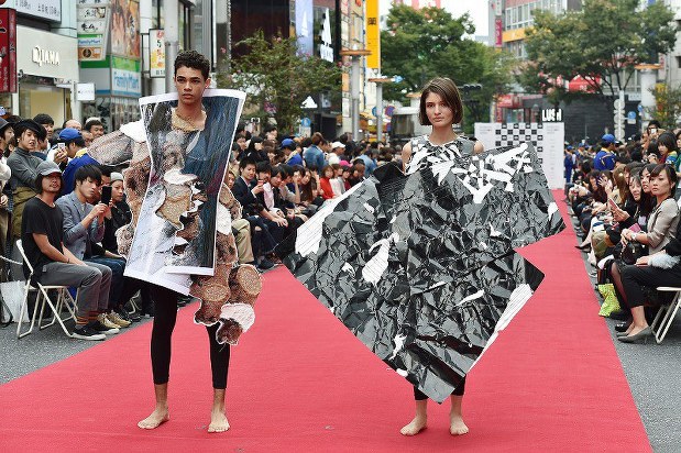 Photo Special: Tokyo street turns into runway during Japan Fashion