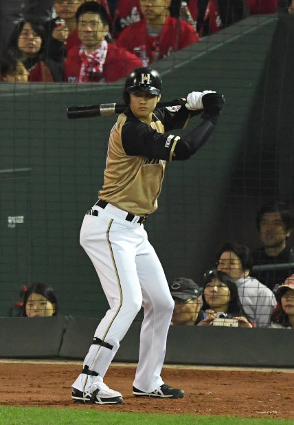 日ハム日本一：「見せ球」大谷、ジャクソンに圧力 | 毎日新聞