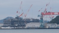 三菱重工業長崎造船所＝酒井雅浩撮影