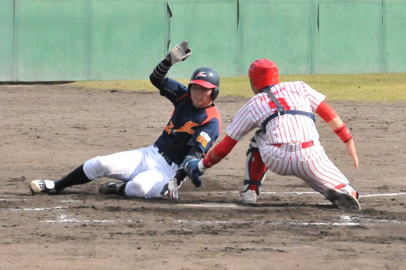 社会人野球 県選手権 新日鉄住金大分 ｖ５ ３位はｂａｎベースボールク 大分 毎日新聞