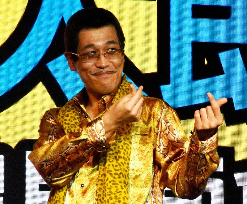 ピコ太郎さん：台北でライブ開催へ [写真特集15/12] | 毎日新聞