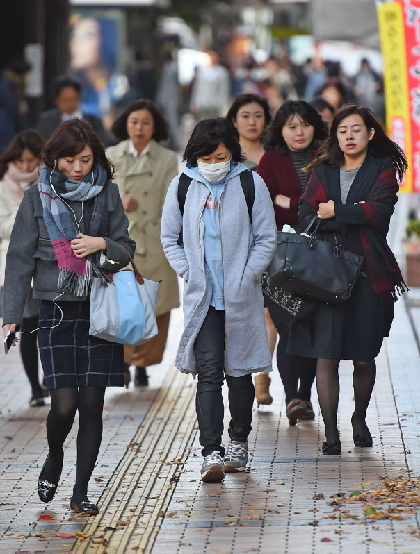 東京初雪 九州北部も寒い 福岡で９ ５度 毎日新聞