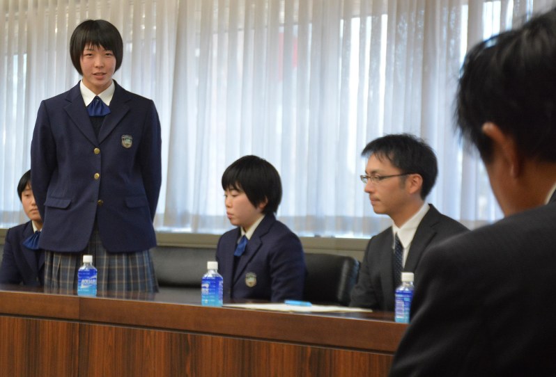 バスケットボール 全国高校選抜優勝大会 女子８強 市立前橋高が意欲 市長に意気込み 群馬 毎日新聞