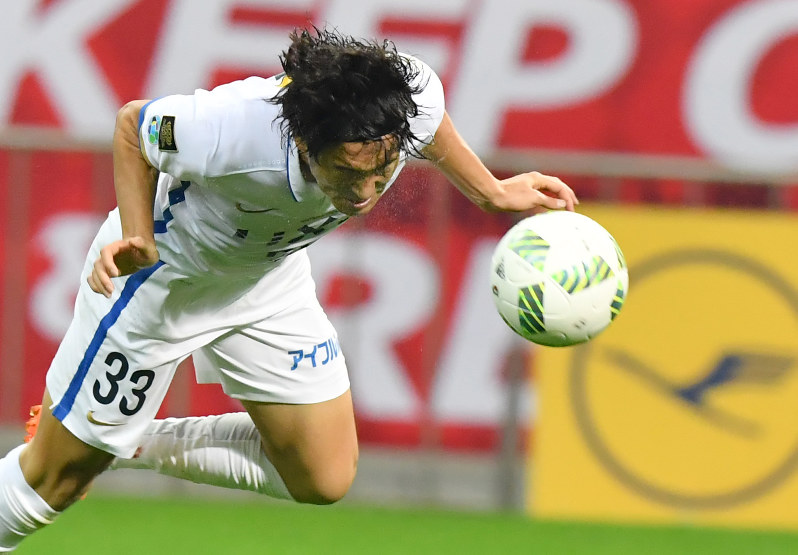 サッカー ｊ１ ｃｓ決勝 鹿島２ １浦和 鹿島逆転 ７年ぶり頂点 金崎ヘッド 決定ｐｋ弾 毎日新聞