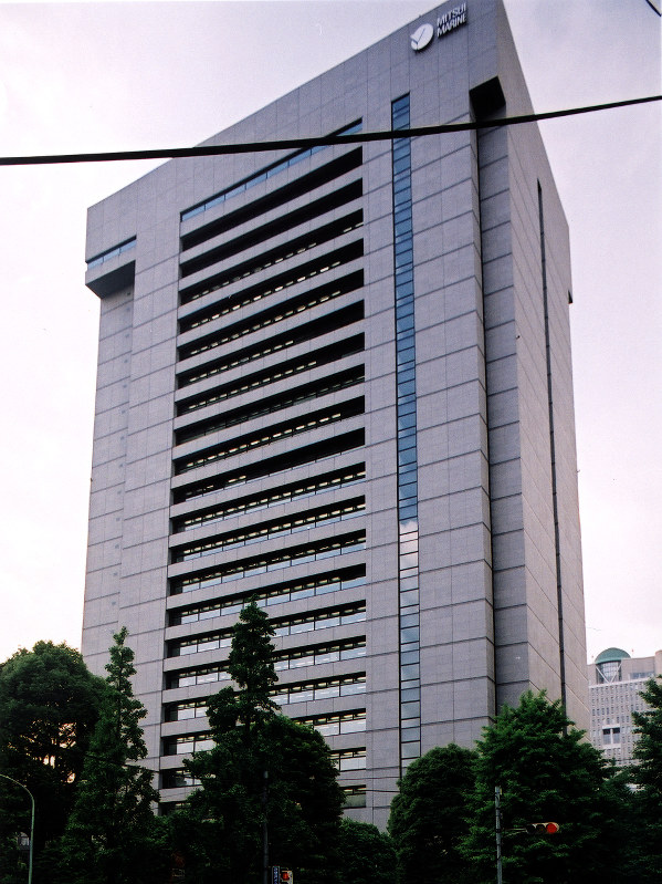 三井海上火災保険本社