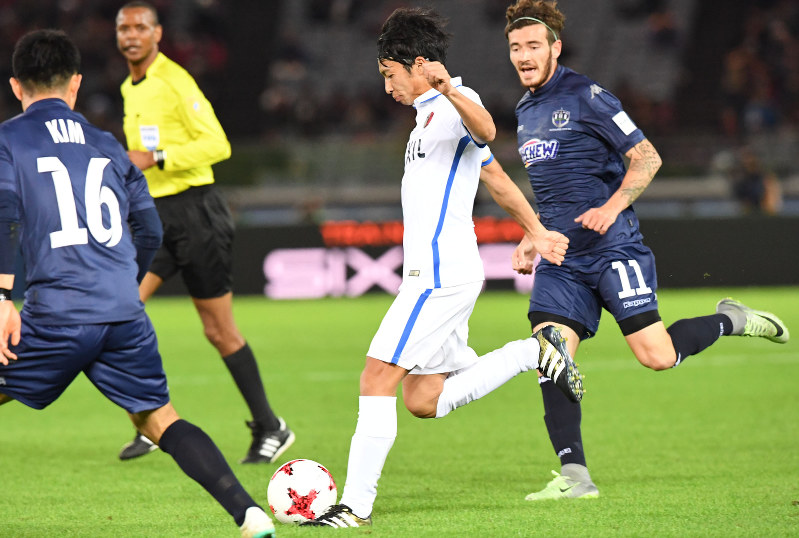 サッカー クラブｗ杯 鹿島ｖｓオークランド 写真特集11 24 毎日新聞