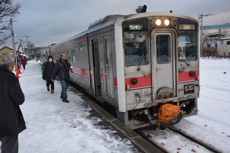 描かれた鉄路：留萌線増毛駅（北海道増毛町） 廃線、味わい深さ今も