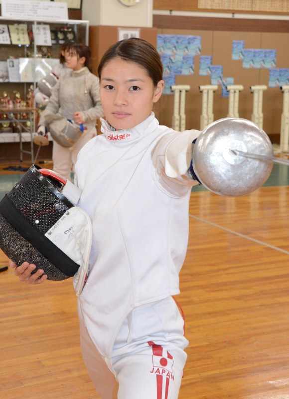 父に続く五輪出場を目指す才藤歩夢選手=早稲田大で