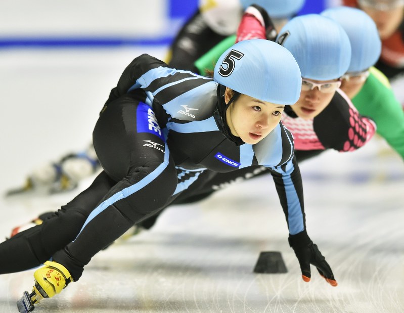 ショートトラック：フォーム見直し奏功 斎藤仁美に安定感 | 毎日新聞