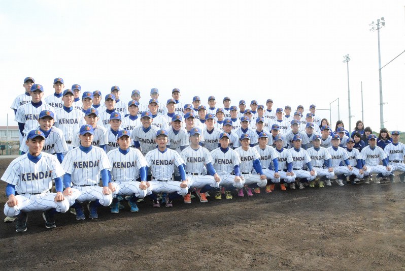 健大高崎の選手たち=山本有紀撮影