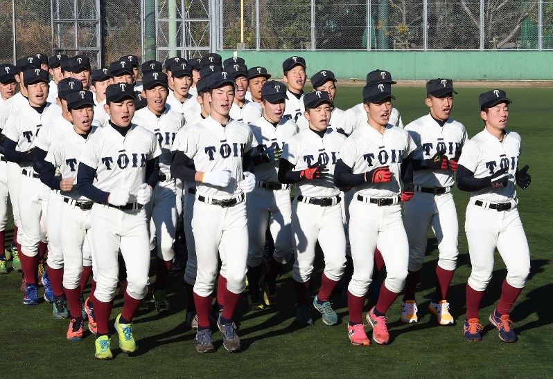 大阪桐蔭の選手たち=矢澤秀範撮影