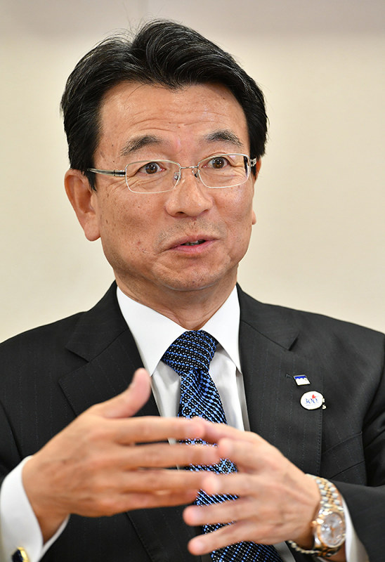 小野薬品の相良暁社長=大阪市中央区で、望月亮一撮影