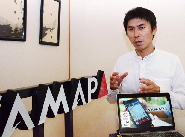 今後の戦略を語るヤマップの春山慶彦社長=福岡市で、浅川大樹撮影