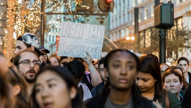 反トランプ大統領のデモ(サンフランシスコ)