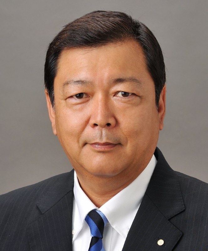 寺本充氏