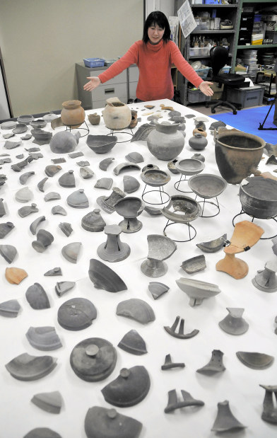 遺跡：初期須恵器が大量出土 奈良 | 毎日新聞