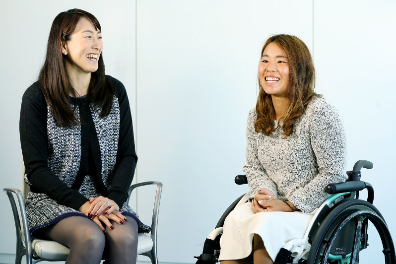 月刊五輪 ｐｒｏｍｉｓｅｓ ２０２０への約束 特別編 テニス対談 最終形の 私 東京で 杉山愛さん 上地結衣 毎日新聞