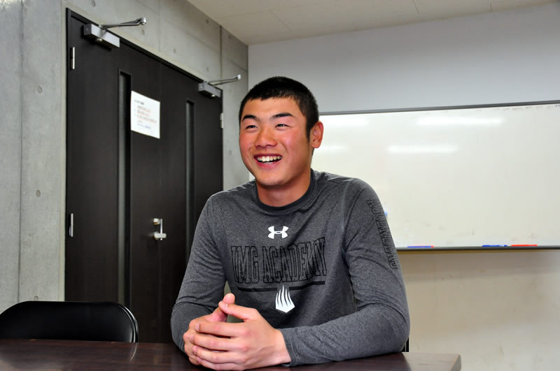 慶応大野球部で副将を務める天野康大さん=横浜市港北区で、倉沢仁志撮影