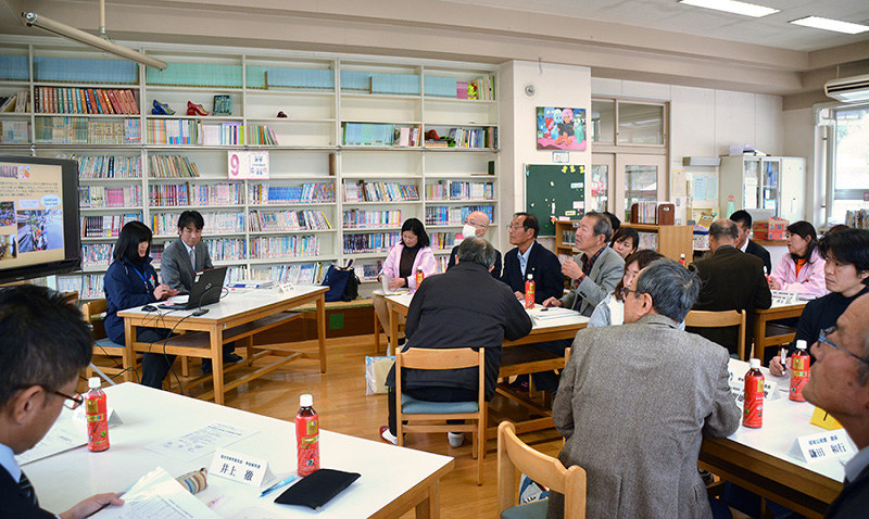 小中一貫 模索続く現場 下 施設分離型の総社 五つ星学園 転校や交流回数が課題 岡山 毎日新聞 小中一貫 模索続く現場 下 施設分離型の総社 五つ星学園 転校や交流回数が課題 岡山 毎日新聞