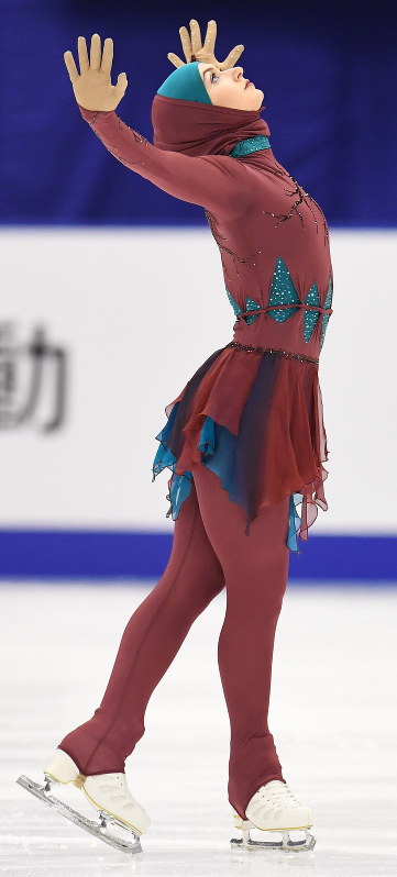 フィギュア ヘジャブ姿のｕａｅ ラリ いつか五輪に 毎日新聞
