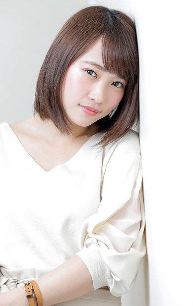 川栄李奈