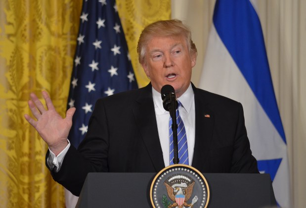 トランプ米大統領が打ち出したインフラ政策が資源価格に追い風=西田進一郎撮影