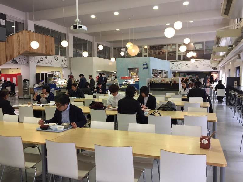 かながわ キャンパる 学食めぐり 神奈川大横浜キャンパス 生産者と近い距離 神奈川 毎日新聞