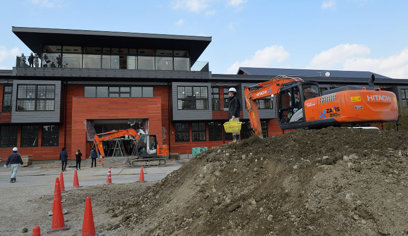 森友学園が建設中の小学校=大阪府豊中市で、望月亮一撮影