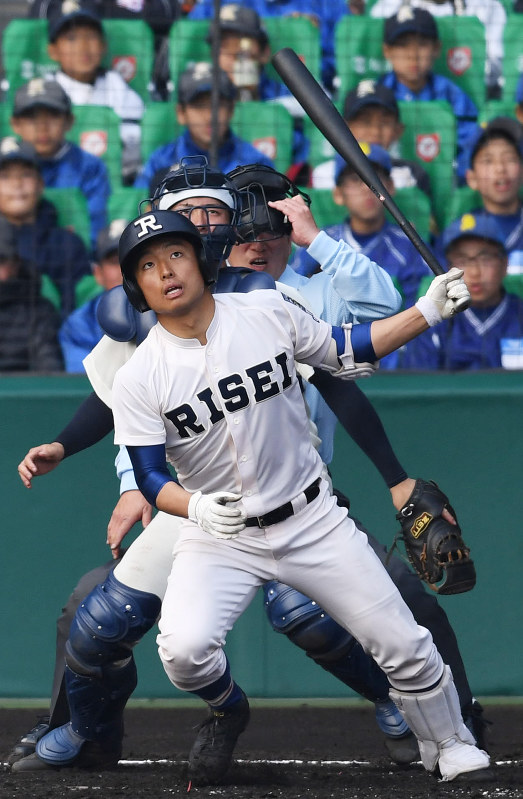 選抜高校野球：強打履正社が集中打 神宮覇者が日大三降す [写真特集10