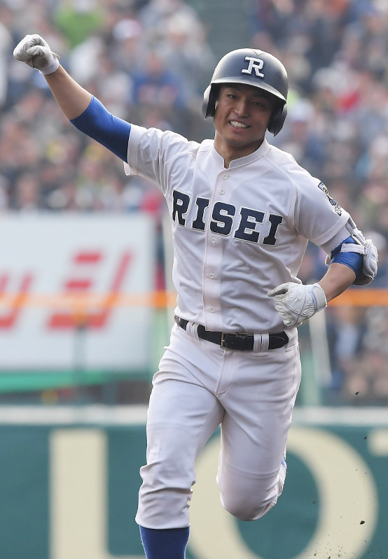 選抜高校野球：強打履正社が集中打 神宮覇者が日大三降す [写真特集10