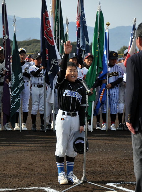 少年野球 大野城市長杯まどか大会 開幕 ４８チームが熱戦展開 毎日新聞
