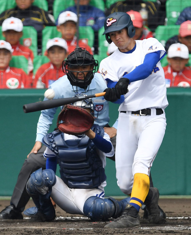 選抜高校野球：秀岳館2ケタ得点で快勝 高田商降す | 毎日新聞