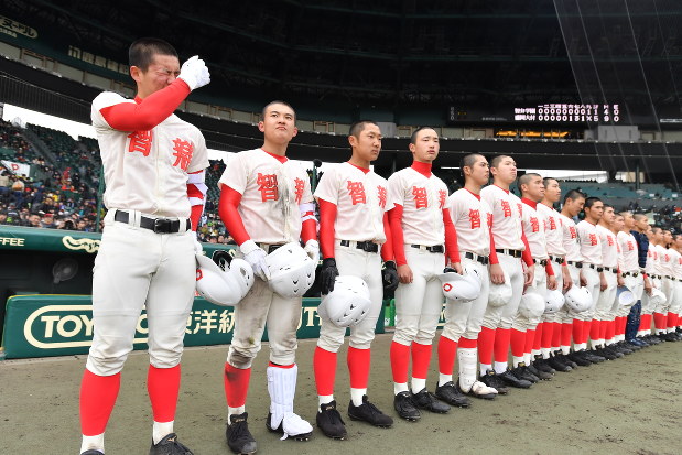 選抜高校野球：大きくなって帰ってくる…智弁学園連覇逃す | 毎日新聞