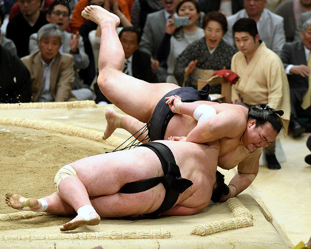 貴乃花 鬼 の 形相