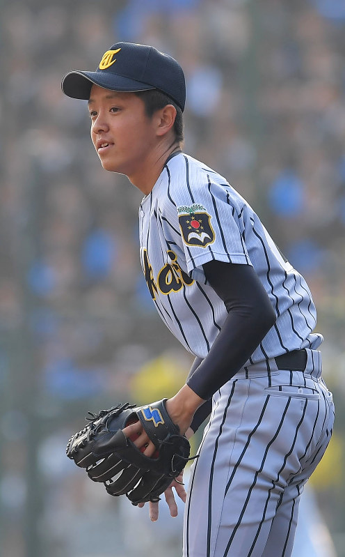選抜高校野球：「全国レベルの投球術」東海大福岡・安田 | 毎日新聞