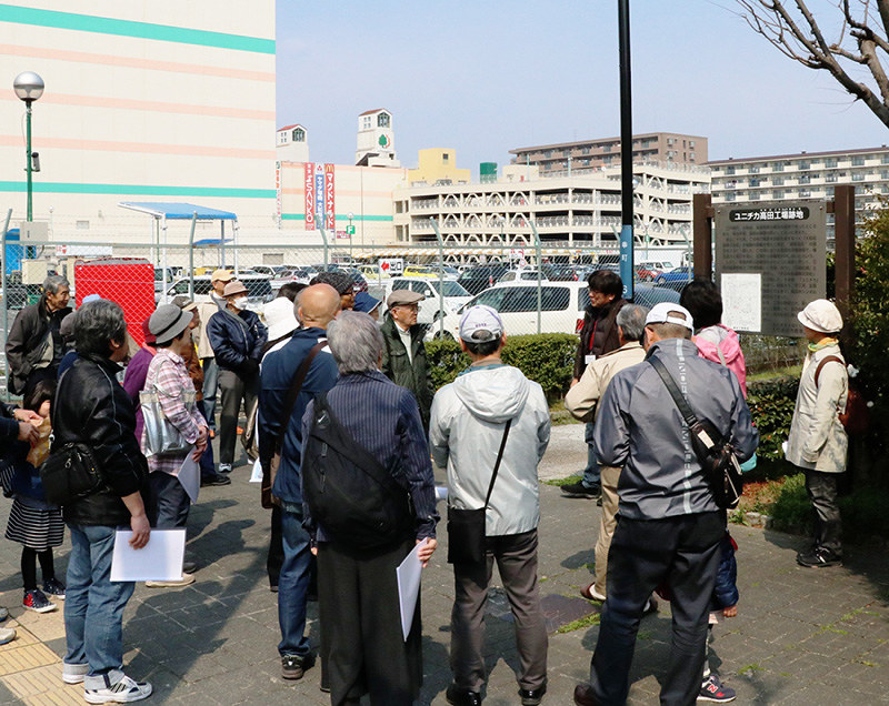 夢まちウオーク 街や産業 歴史学ぶ オークタウン 建て替え前に 市民ら参加 大和高田 奈良 毎日新聞